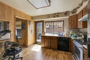 2864 S Vaughn Way, Aurora, CO 80014 - Photo 9