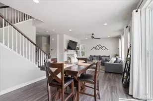 7237 S Scottsburg Way, Aurora, CO 80016 - Photo 11