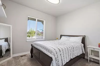 7237 S Scottsburg Way, Aurora, CO 80016 - Photo 17