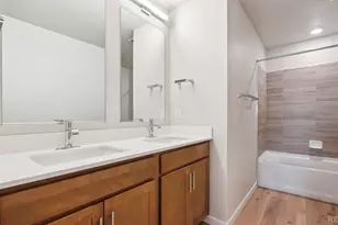 688 N Ukraine St, Aurora, CO 80018 - Photo 13