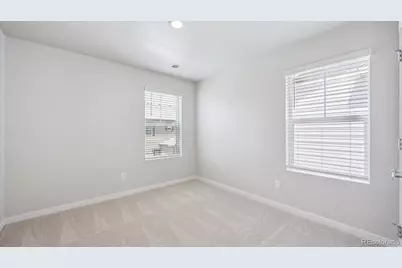 688 N Ukraine Street, Aurora, CO 80018 - Photo 15