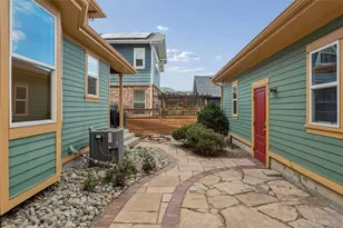 2674 Elmira St, Denver, CO 80238 - Photo 45