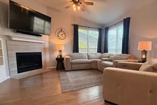 1648 E 131st Cir, Thornton, CO 80241 - Photo 3