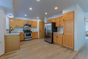 2241 S Walden St, Aurora, CO 80013 - Photo 23