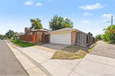 2395 Pontiac Street, Denver, CO 80207 - Photo 19