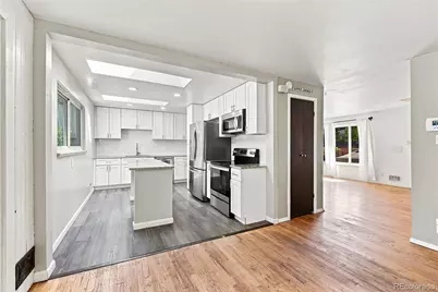 2541 Billings Street, Aurora, CO 80011 - Photo 7