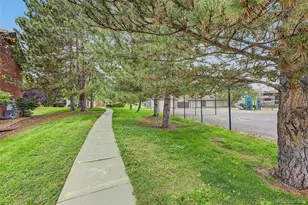 14806 E 2nd Ave, Aurora, CO 80011 - Photo 33