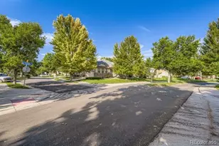 1856 S Kendall Ct, Denver, CO 80232 - Photo 29
