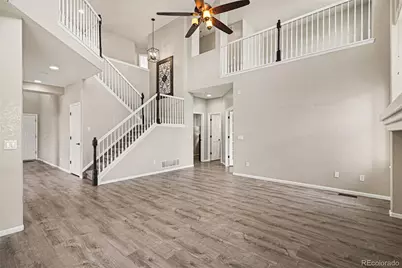 6019 S Ukraine Circle, Aurora, CO 80015 - Photo 5