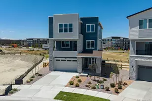 5781 S De Gaulle Ct Pl, Aurora, CO 80016 - Photo 1