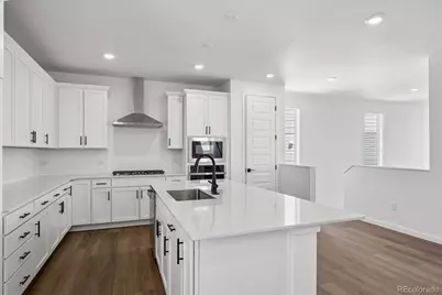 5781 S De Gaulle Ct Place, Aurora, CO 80016 - Photo 9