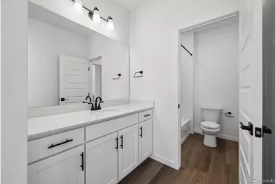 5781 S De Gaulle Ct Place, Aurora, CO 80016 - Photo 17