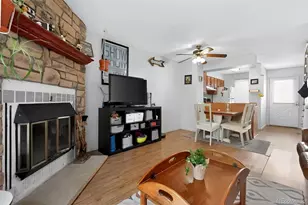 1261 S Idalia St, Aurora, CO 80017 - Photo 3