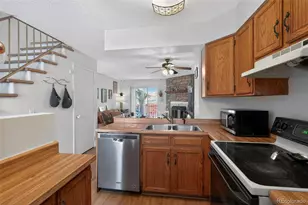 1261 S Idalia St, Aurora, CO 80017 - Photo 11