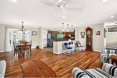 2511 Holiday Lane, Colorado Springs, CO 80909 - Photo 9