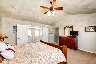 24036 E Kettle Place, Aurora, CO 80016 - Photo 17