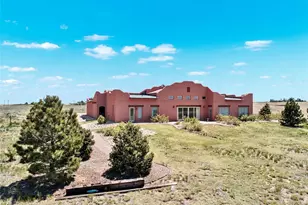 5549 Yulle Rd, Bennett, CO 80102 - Photo 9