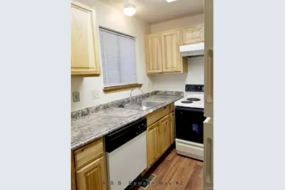 910 S Dawson Way #2, Aurora, CO 80012 - Photo 7