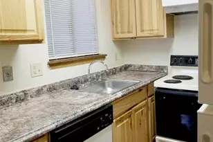 910 S Dawson Way, Aurora, CO 80012 - Photo 7