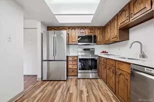 13991 E Marina Dr, Aurora, CO 80014 - Photo 3