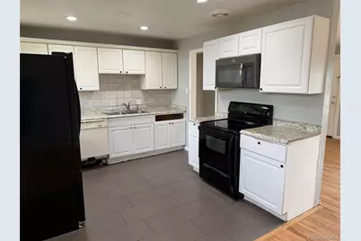 3124 Quari Street, Aurora, CO 80011 - Photo 9