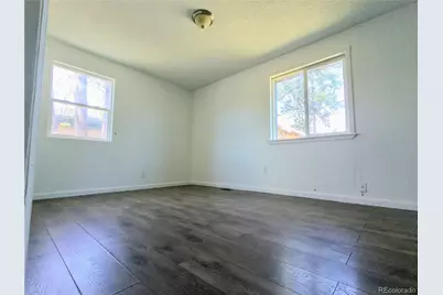 12321 Randolph Place, Denver, CO 80239 - Photo 9