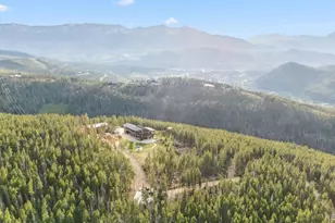 320 Headlight Dr, Breckenridge, CO 80424 - Photo 3