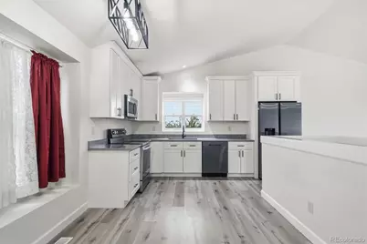 18171 E Crestridge Drive, Centennial, CO 80015 - Photo 7