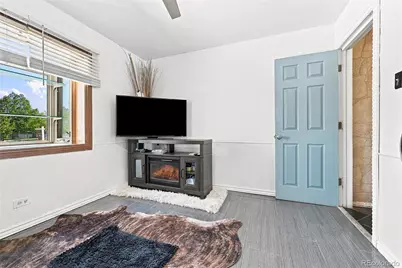 2065 Syracuse Street, Denver, CO 80207 - Photo 15
