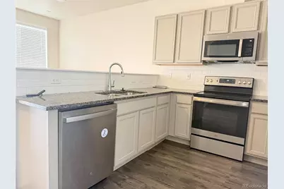 6506 N Biscay Street, Denver, CO 80249 - Photo 7