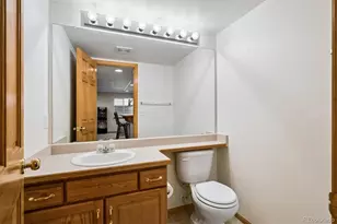 17032 E Aberdeen Dr, Aurora, CO 80016 - Photo 29