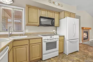 930 S Hoover Ave, Fort Lupton, CO 80621 - Photo 11