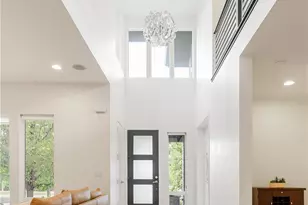 8233 Beekman Pl, Denver, CO 80238 - Photo 3
