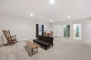 25561 E 5th Pl, Aurora, CO 80018 - Photo 37