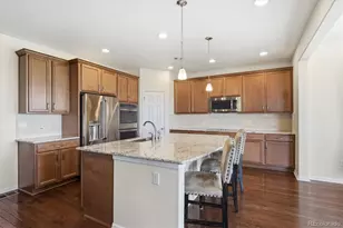 25561 E 5th Pl, Aurora, CO 80018 - Photo 9