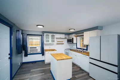 1240 S Navajo Street, Denver, CO 80223 - Photo 9