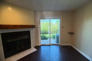 1663 S Blackhawk Way, Aurora, CO 80012 - Photo 7