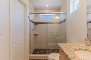 211 S Oak Hill St, Aurora, CO 80018 - Photo 21