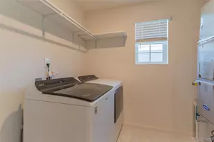 211 S Oak Hill St, Aurora, CO 80018 - Photo 29