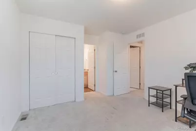 211 S Oak Hill Street, Aurora, CO 80018 - Photo 25