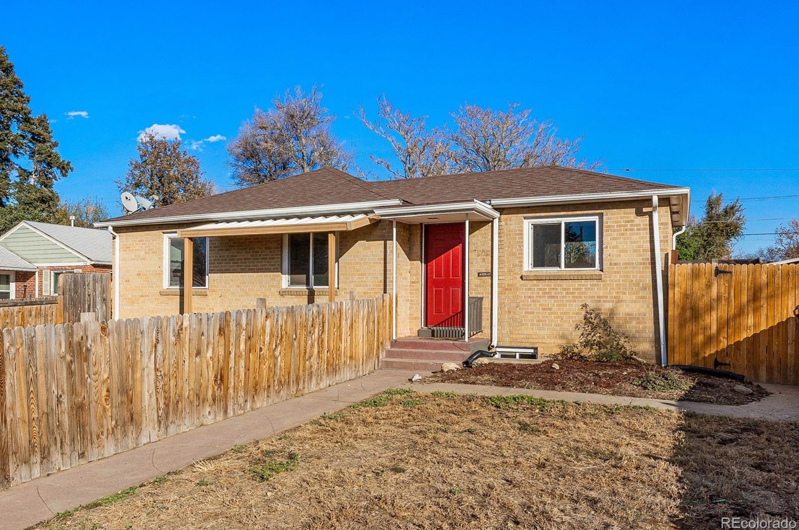 1546 Trenton St, Denver CO  80220-2043 exterior