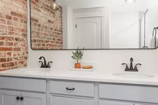 3750 N Vine St, Denver, CO 80205 - Photo 17