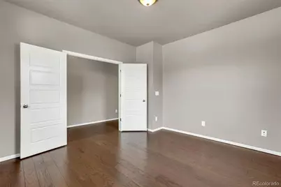 22426 E Layton Circle, Aurora, CO 80015 - Photo 3