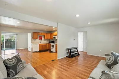 11959 E 7th Avenue, Aurora, CO 80010 - Photo 7