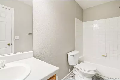 8150 S Mobile Way, Englewood, CO 80112 - Photo 17
