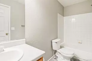 8150 S Mobile Way, Englewood, CO 80112 - Photo 17
