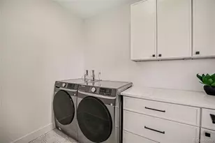 3825 S Peach Way, Denver, CO 80237 - Photo 17