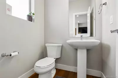 5548 Valentia Court, Denver, CO 80238 - Photo 11