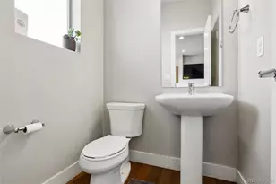 5548 Valentia Ct, Denver, CO 80238 - Photo 11