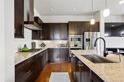 5548 Valentia Court, Denver, CO 80238 - Photo 9
